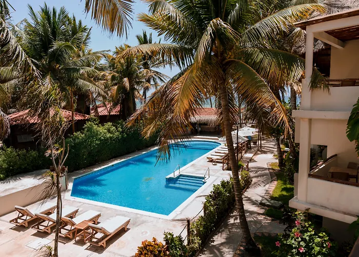 Petit Lafitte Beach Front Hotel & Bungalows Playa del Carmen